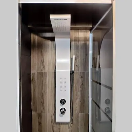 Deluxe By Prima Apartment
